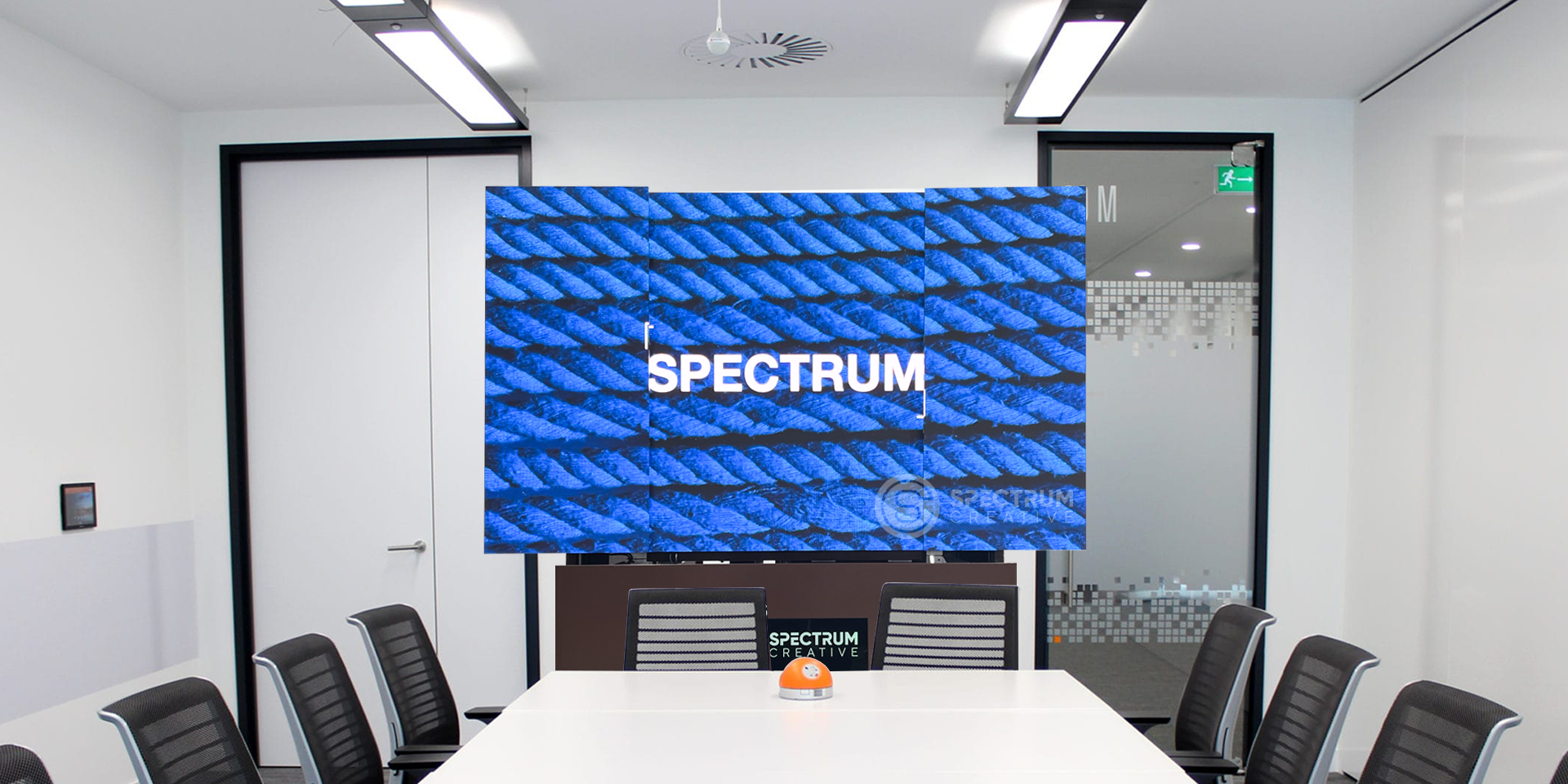 What should we do if the image display of the auto lifting LED display is abnormal?